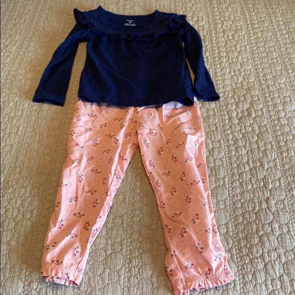 Carter’s Navy Blue outfit - Picture 1 of 5